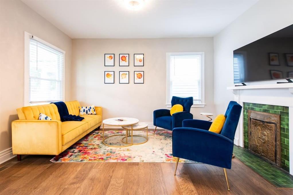 2br Haven: Remodeled Gem! Holiday home