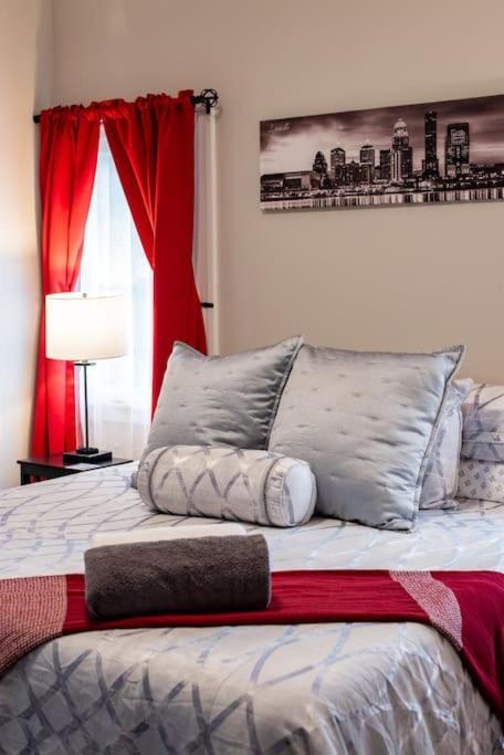 2br Haven: Remodeled Gem! Holiday home *