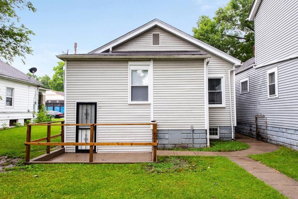 2br Haven: Remodeled Gem! * Louisville